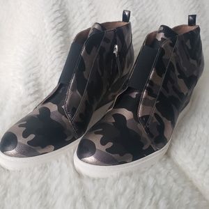 L. PAOLO WEDGE SNEAKERS